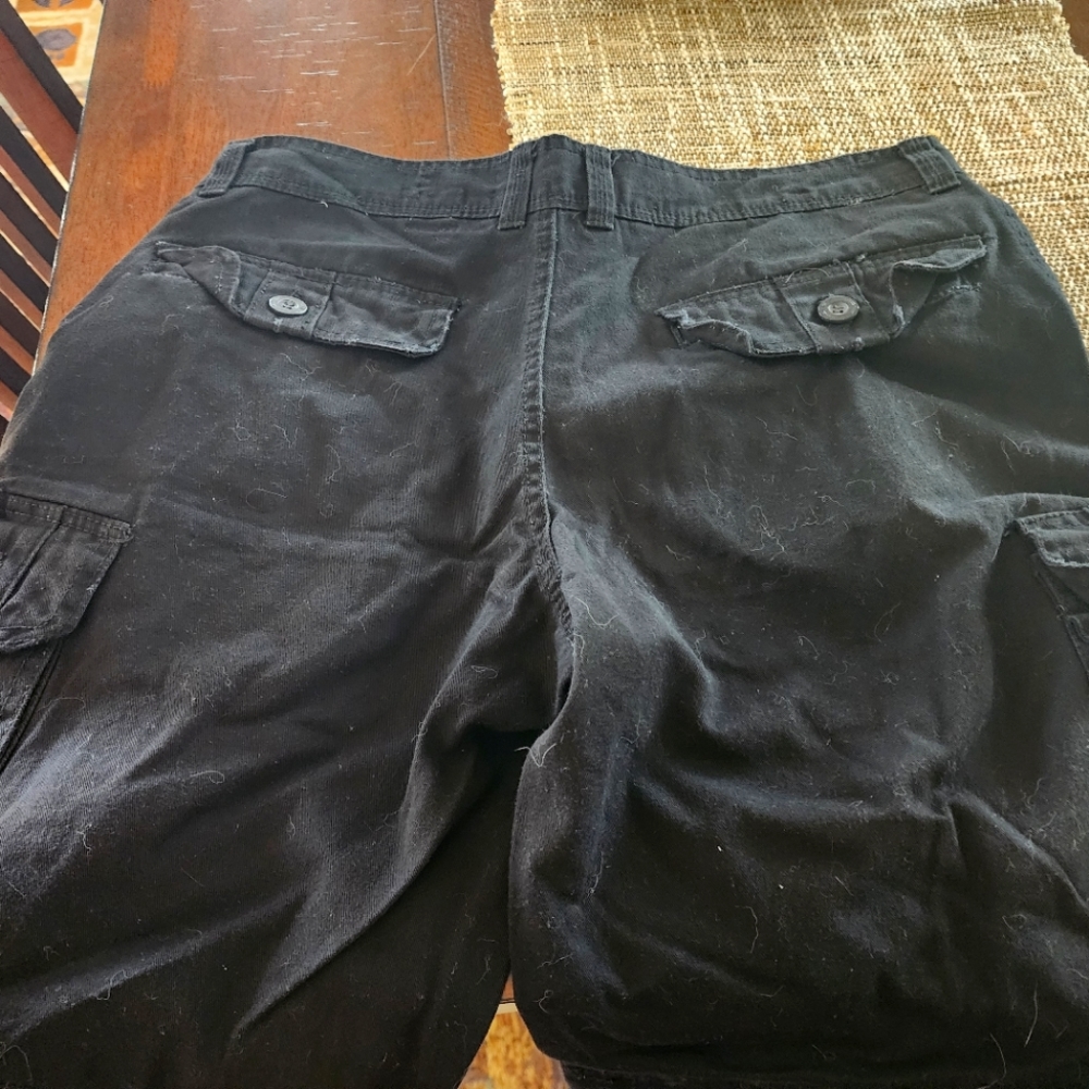 Mena shorts size 30